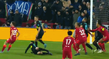 哈登爆砍55分刷新队史纪录 快船客场擒黄蜂终结三连败（哈登轰下55分改写队史纪录，快船客胜黄蜂止住三连败）