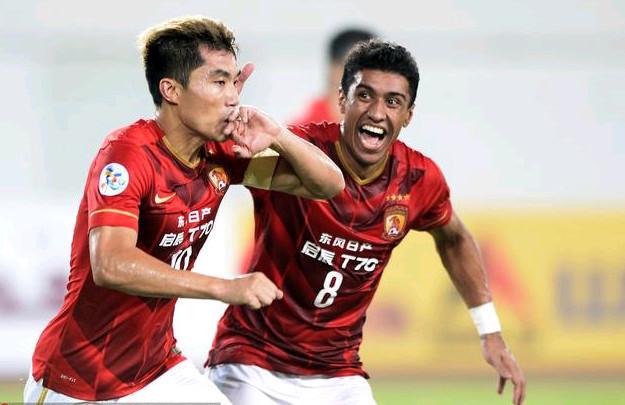 《英勇之地》手游全平台预约突破500万！今日开启预下载