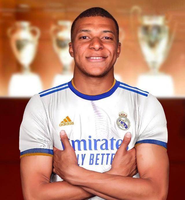 米兰vs拉齐奥终场前点球未判原因：马鲁西奇对帕夫洛维奇犯规（米兰对阵拉齐奥补时点球未判解析：马鲁西奇先对帕夫洛维奇犯规）